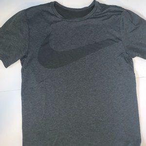 Nike Dri-Fit Size Medium Men's Shirt